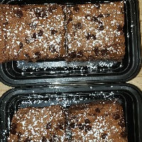 CHOCOLATE CHIP BROWNIES (no nuts) (serves 2) (no nuts).